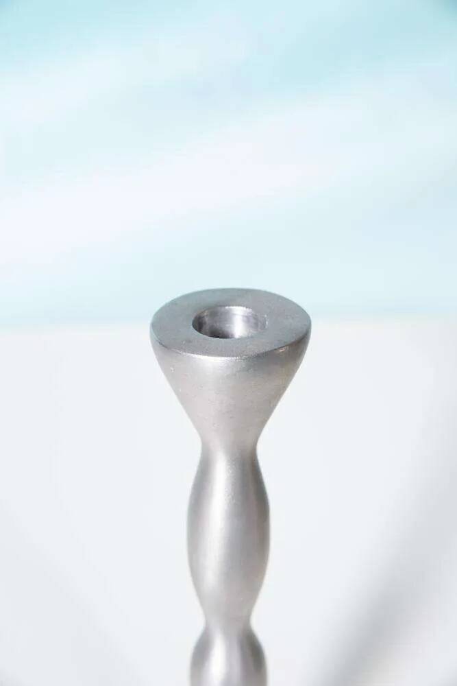 Set of space age candlesticks from the 70s/80s, organic aluminium.