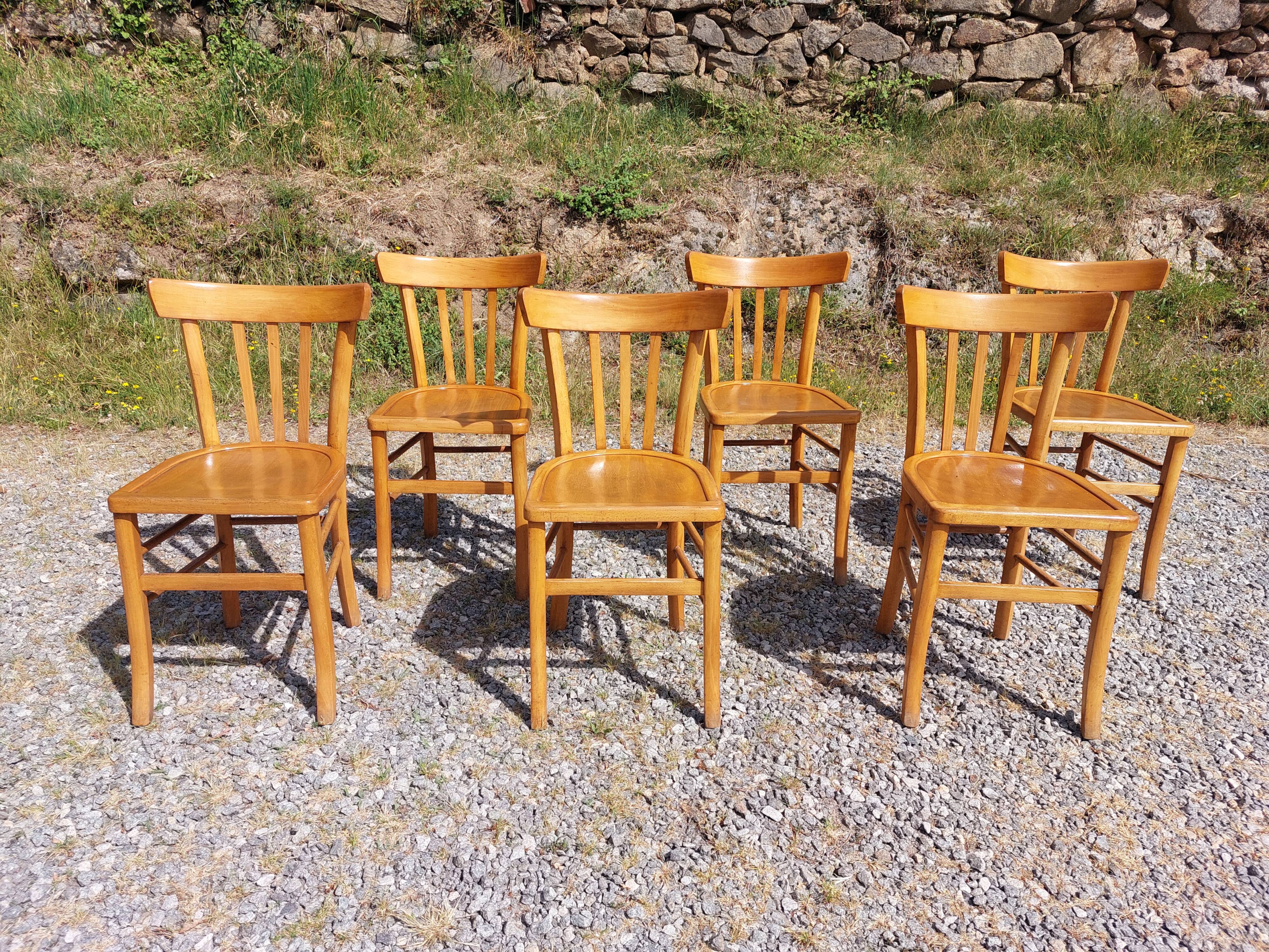 6 chaises bistrot, teinte claire