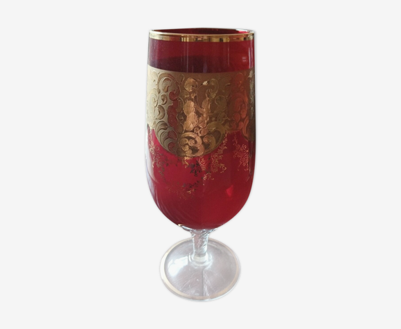 Verre 25 cm de haut rouge et doré