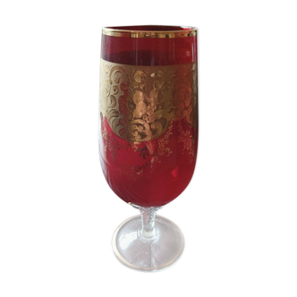 Verre 25 cm de haut rouge et doré