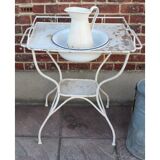 Old washbasin table