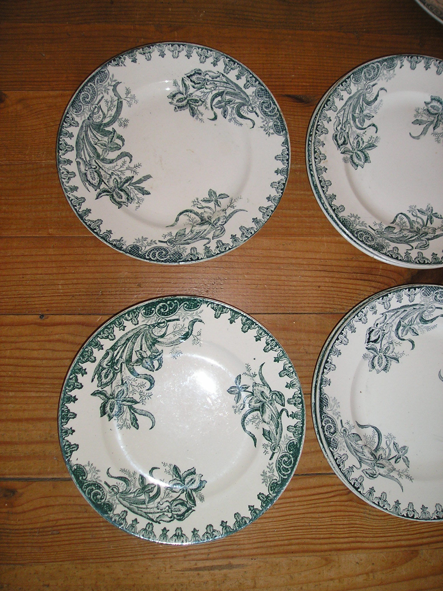 Service 6 people in faience art nouveau ste amandinoise model iris