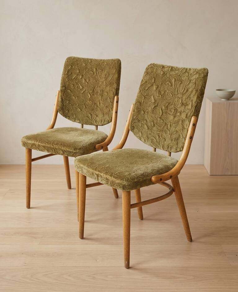 Bentwood dining chairs set of 4, retro beech wood & olive velour, TON 1960s–1970s, Czechoslovakia