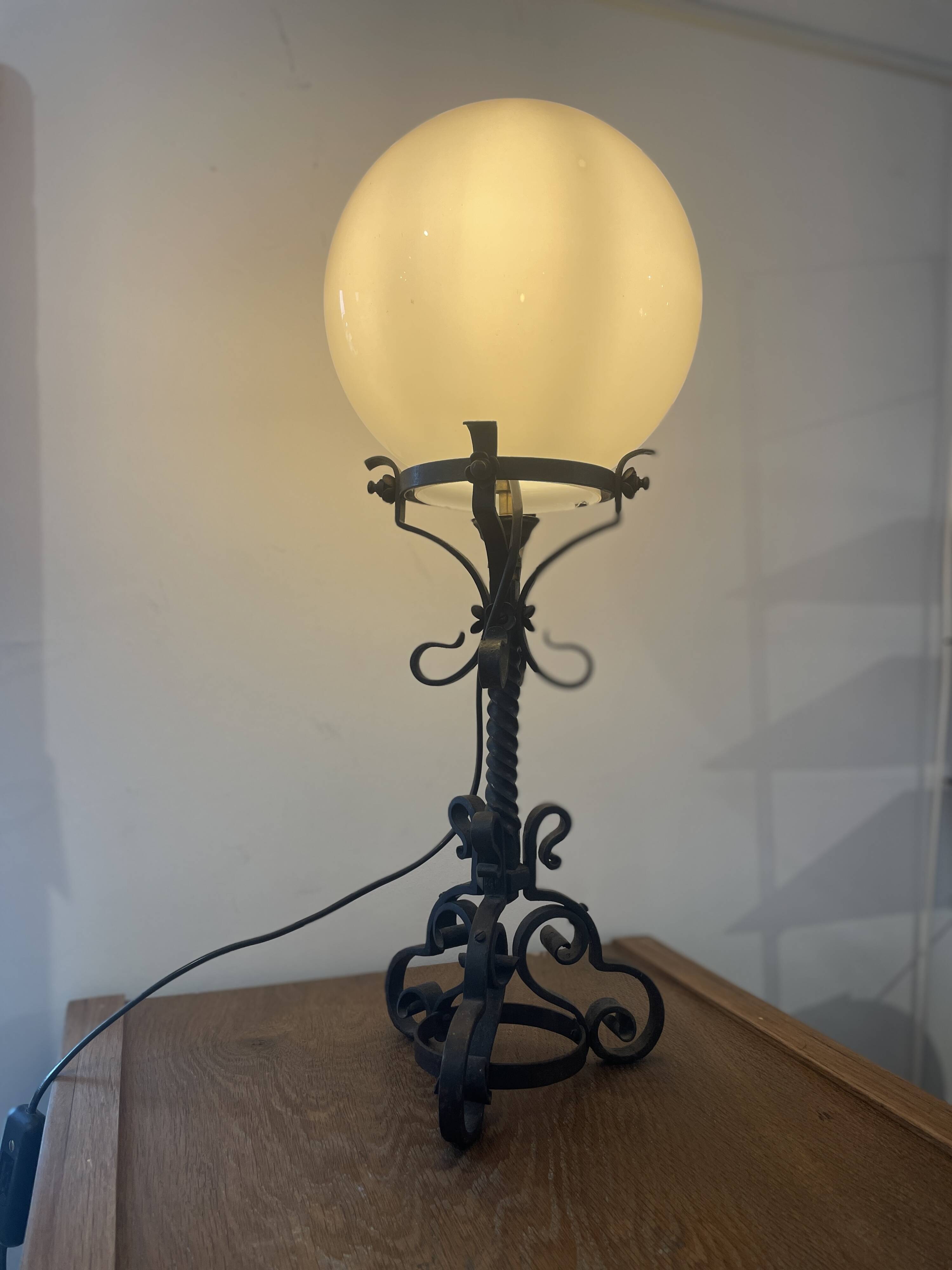 Art Nouveau lamp in wrought iron