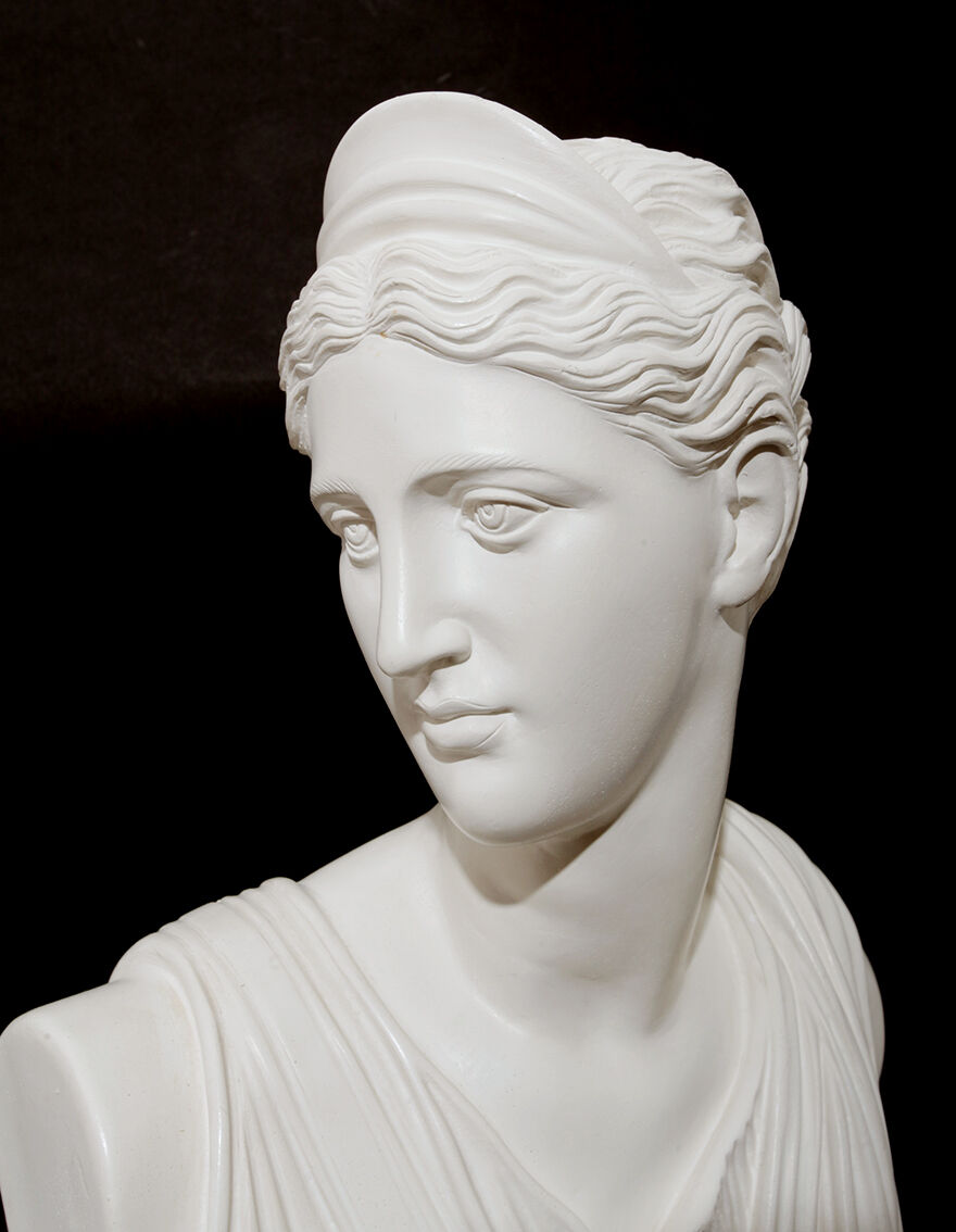 Large bust sculpture woman aphrodite platre white