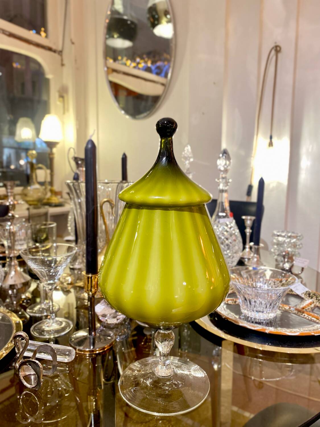 Empoli opaline glass candy box 1960