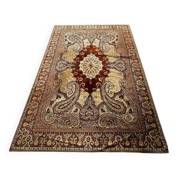 Oriental style rug 2m x 3m