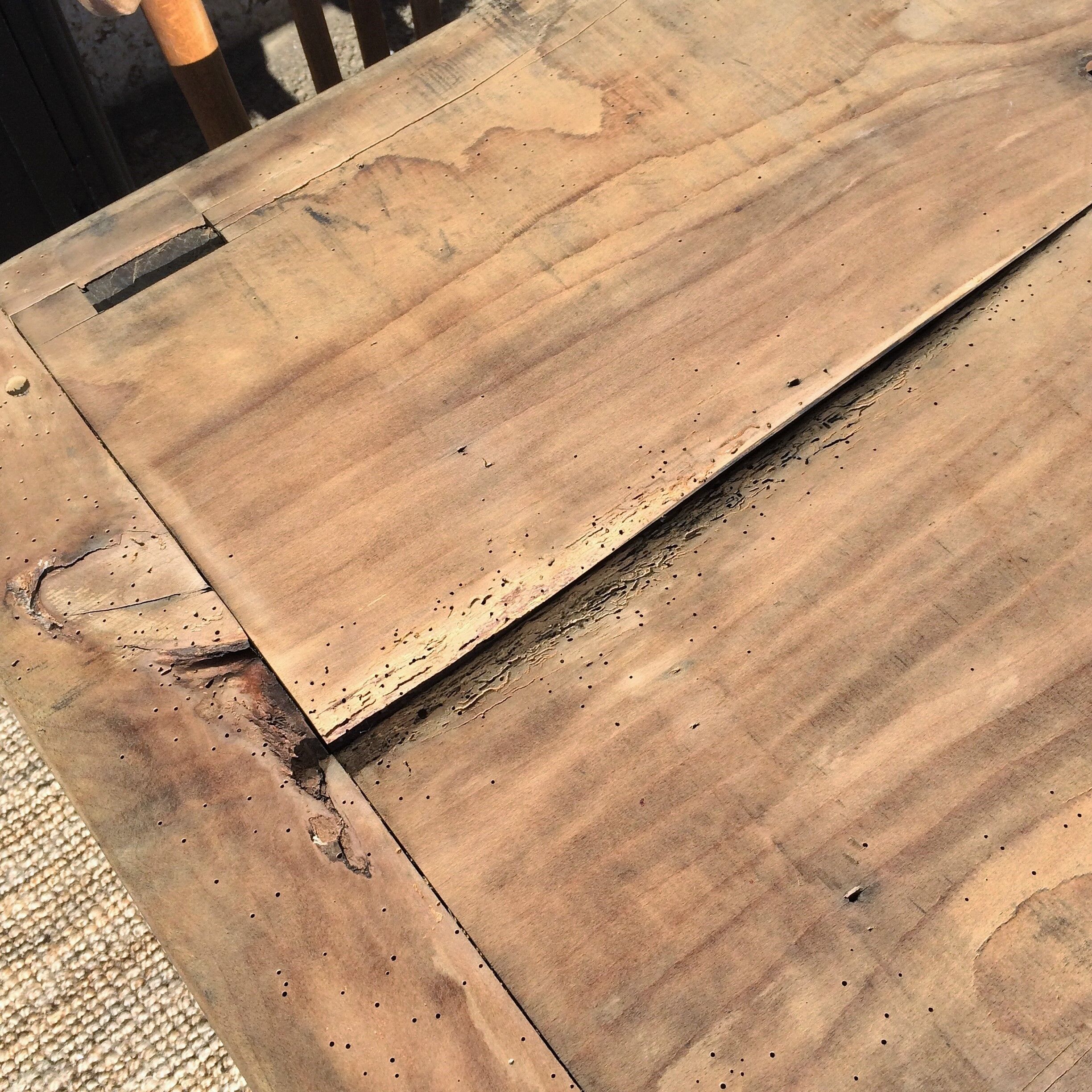 Table de ferme rustique