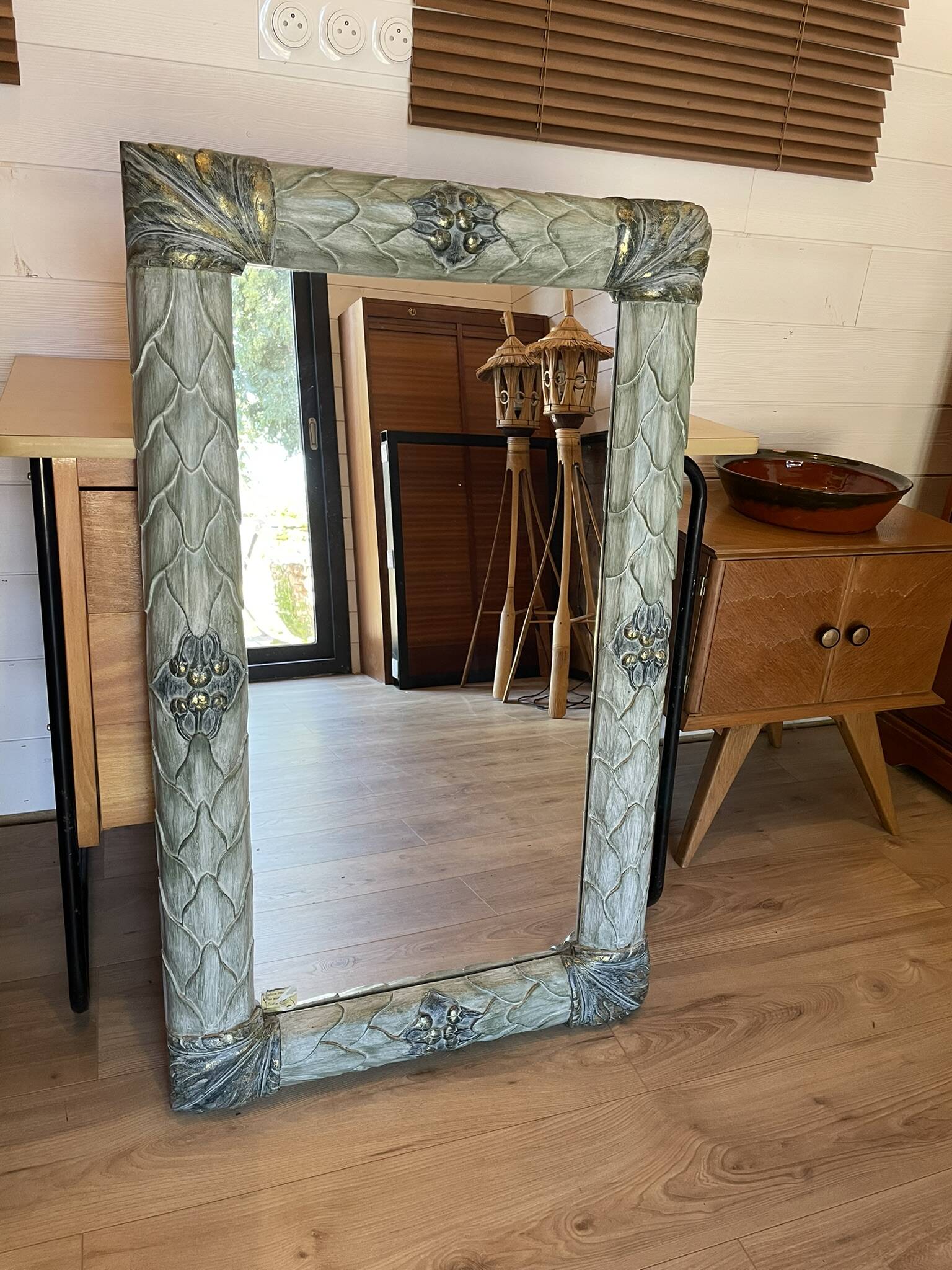 Handcrafted Sculpted Wood Mirror Vincent Gift - Creation What's - 60x100