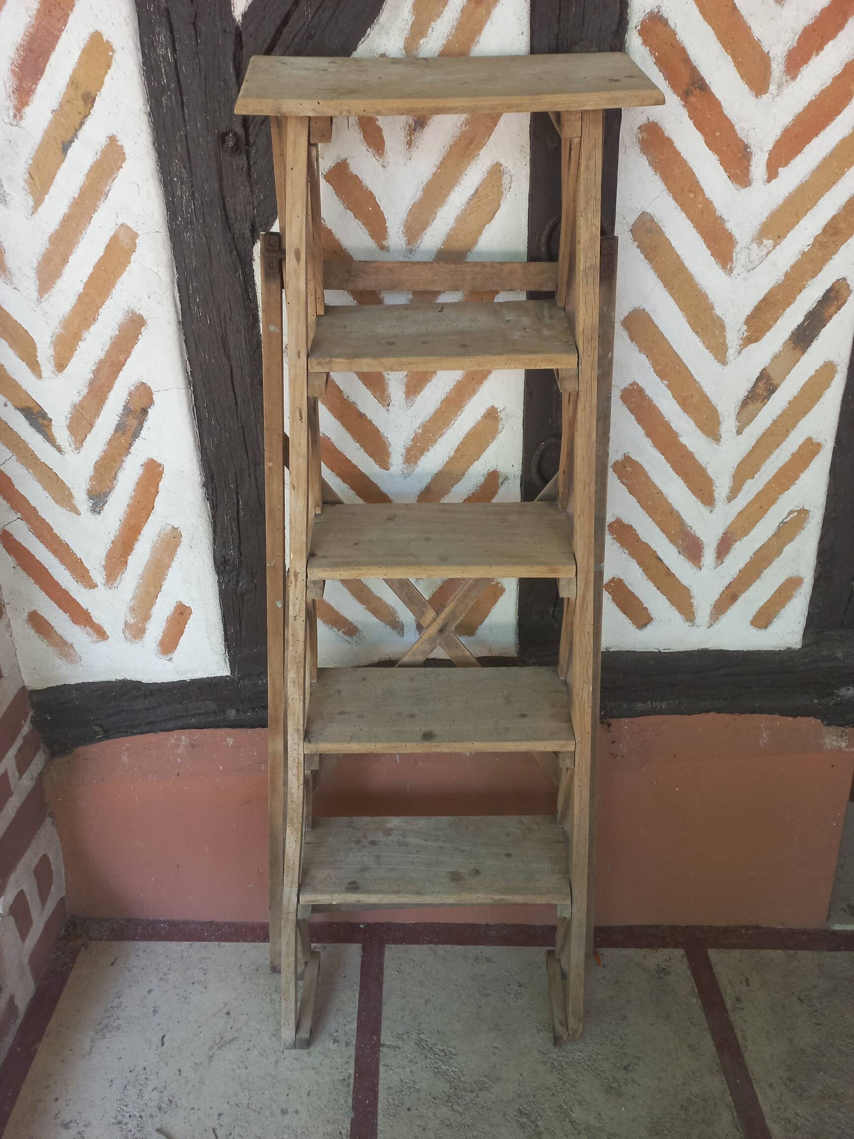 Antique painter's stepladder