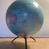World Map, Globe Taride maps of 1969