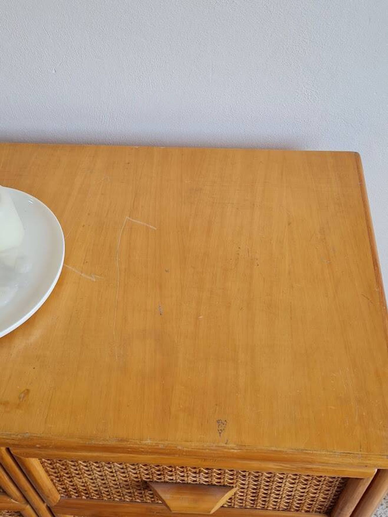 Commode en rotin, circa 1960