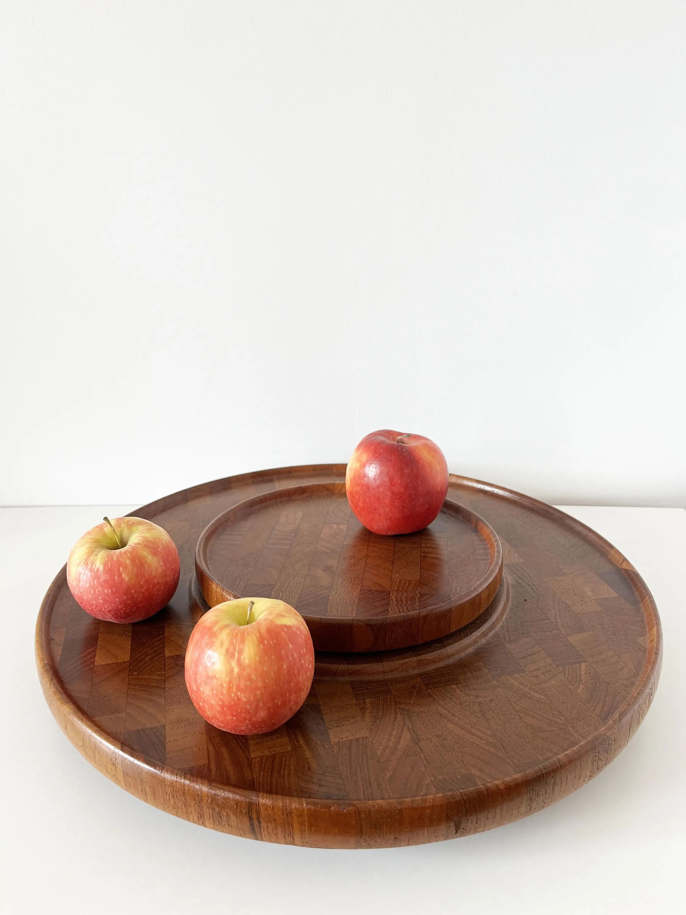 Large rotating teak platter Denmark Digsmed 1970