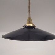 Enamelled sheet metal suspension