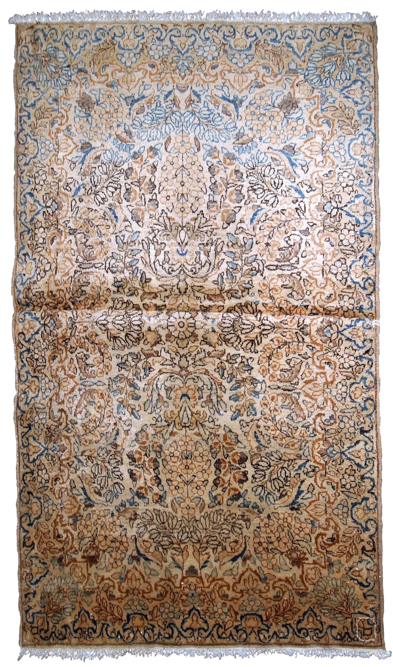 Handmade antique Persian Kerman rug 103cm x 164cm 1920s - 1B746