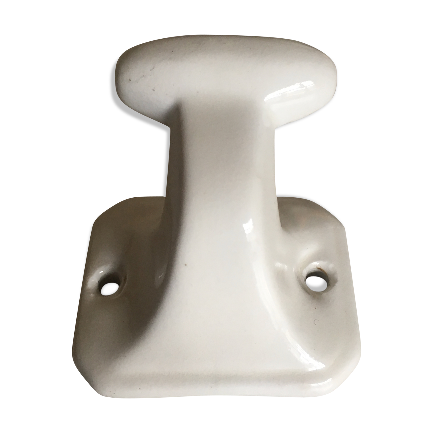 Peg art deco white ceramic