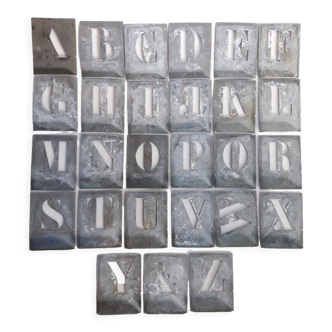 Stencils 26 letters and & 40mm vintage complete