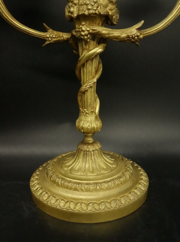 Paire de bougeoirs style Louis XVI du XIXe