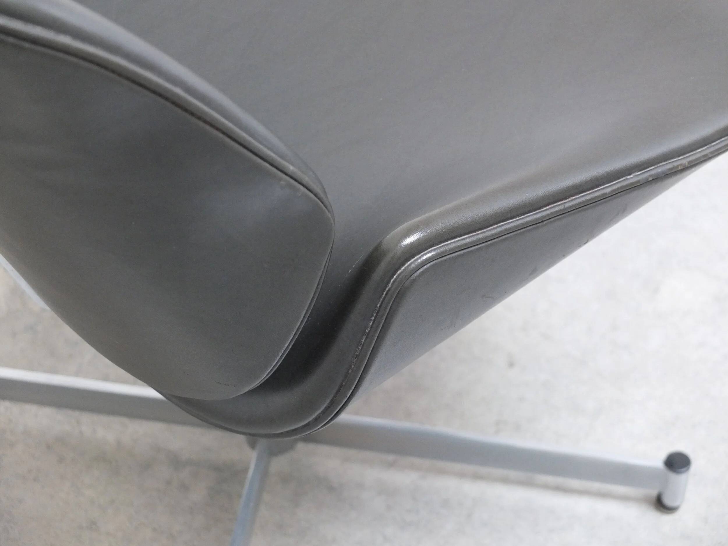 Mid-century 'Exquis' side chair by Geoffrey Harcourt for Artifort, 1967