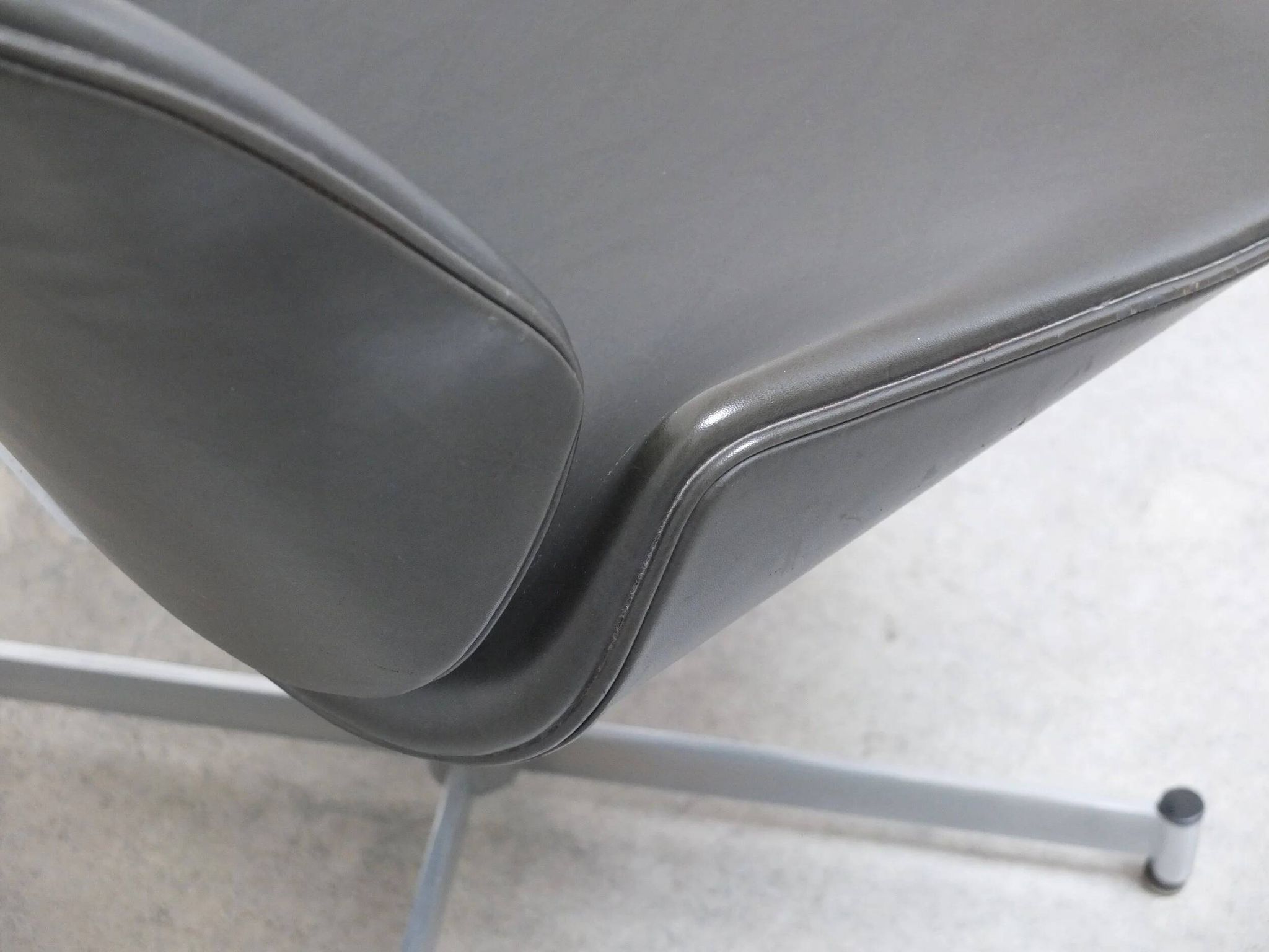 Mid-century 'Exquis' side chair by Geoffrey Harcourt for Artifort, 1967