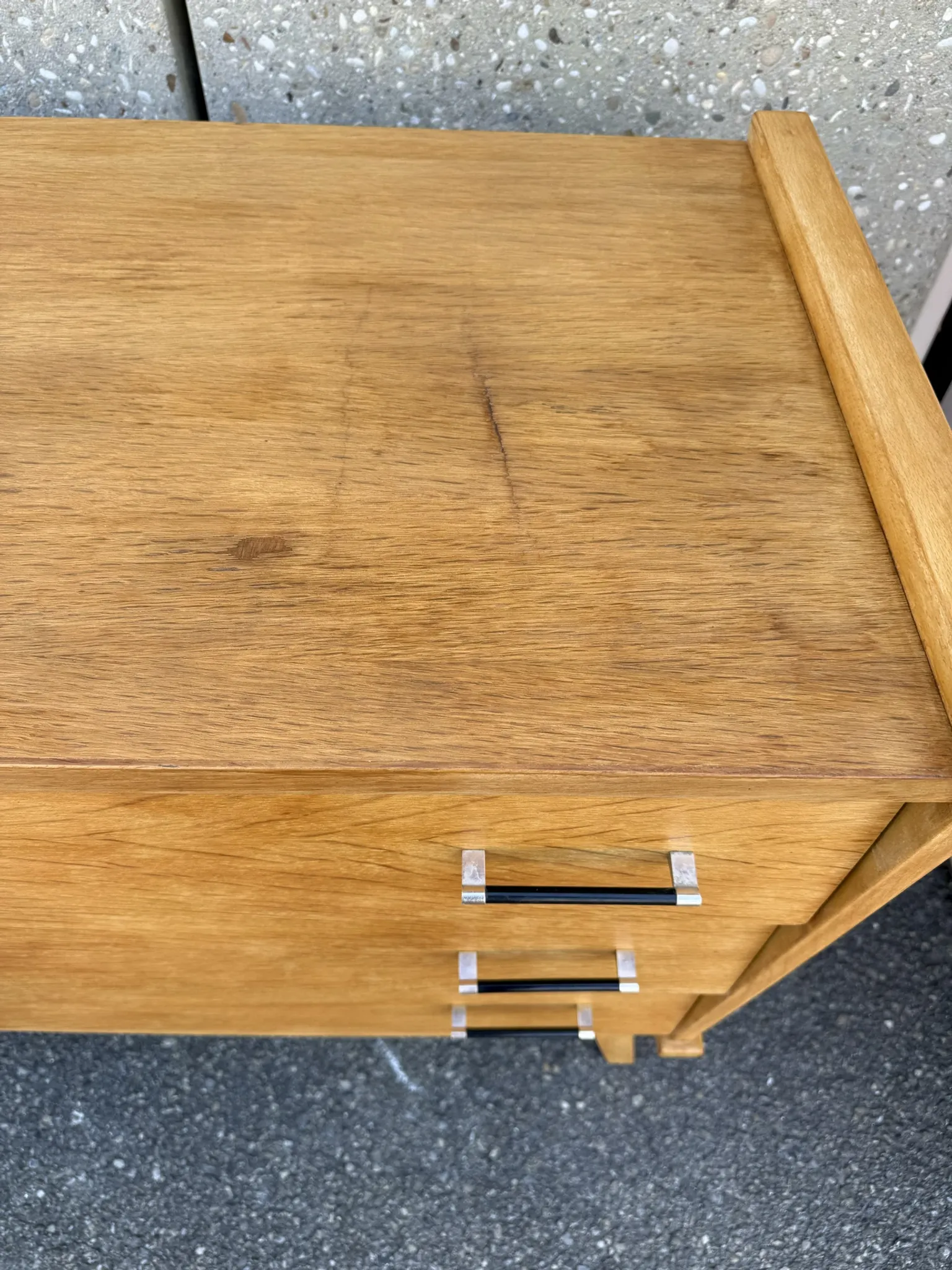 Vintage chest of drawers