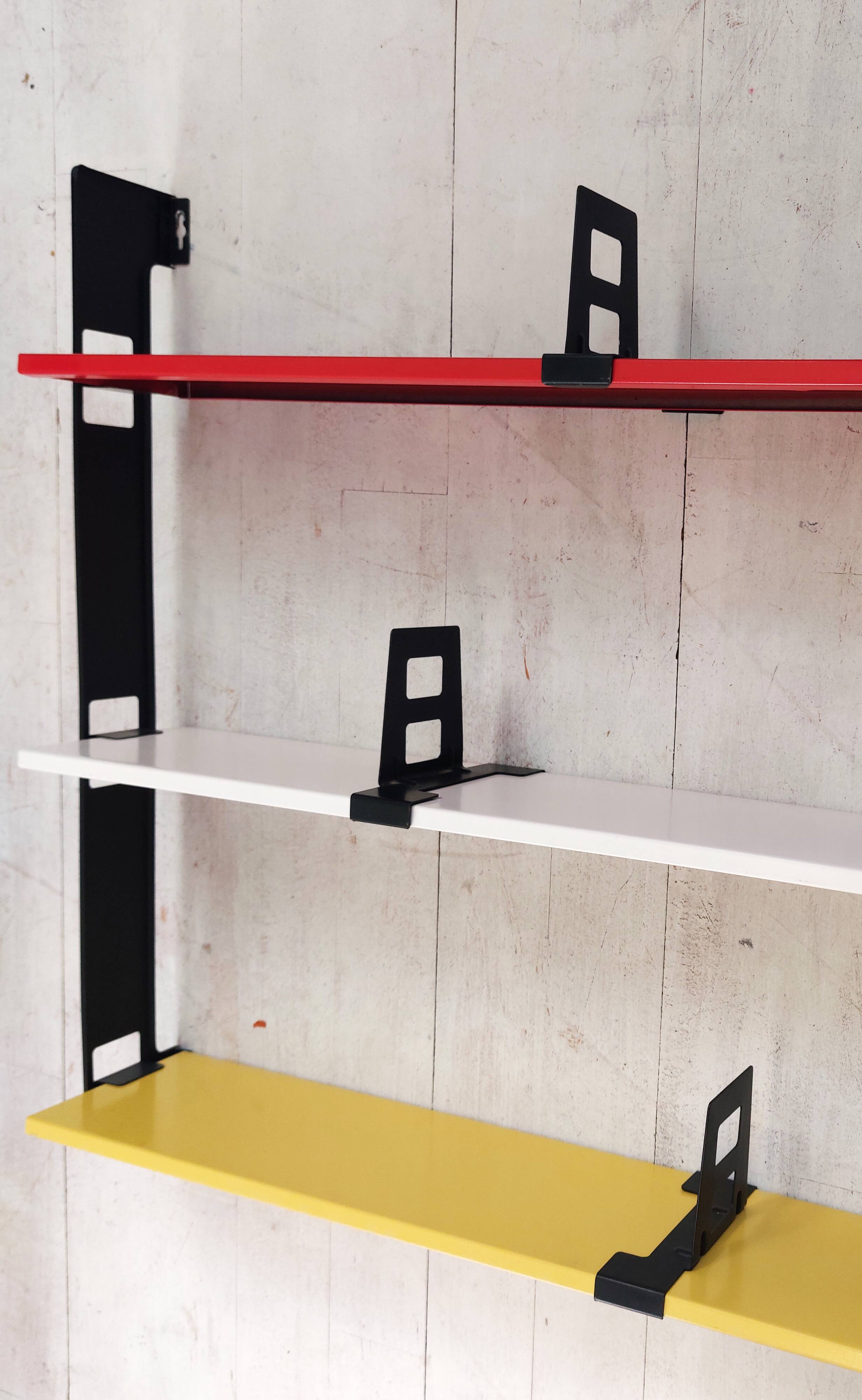 Rare vintage wall shelf, model "Pocket" - Tomado '72 / '73