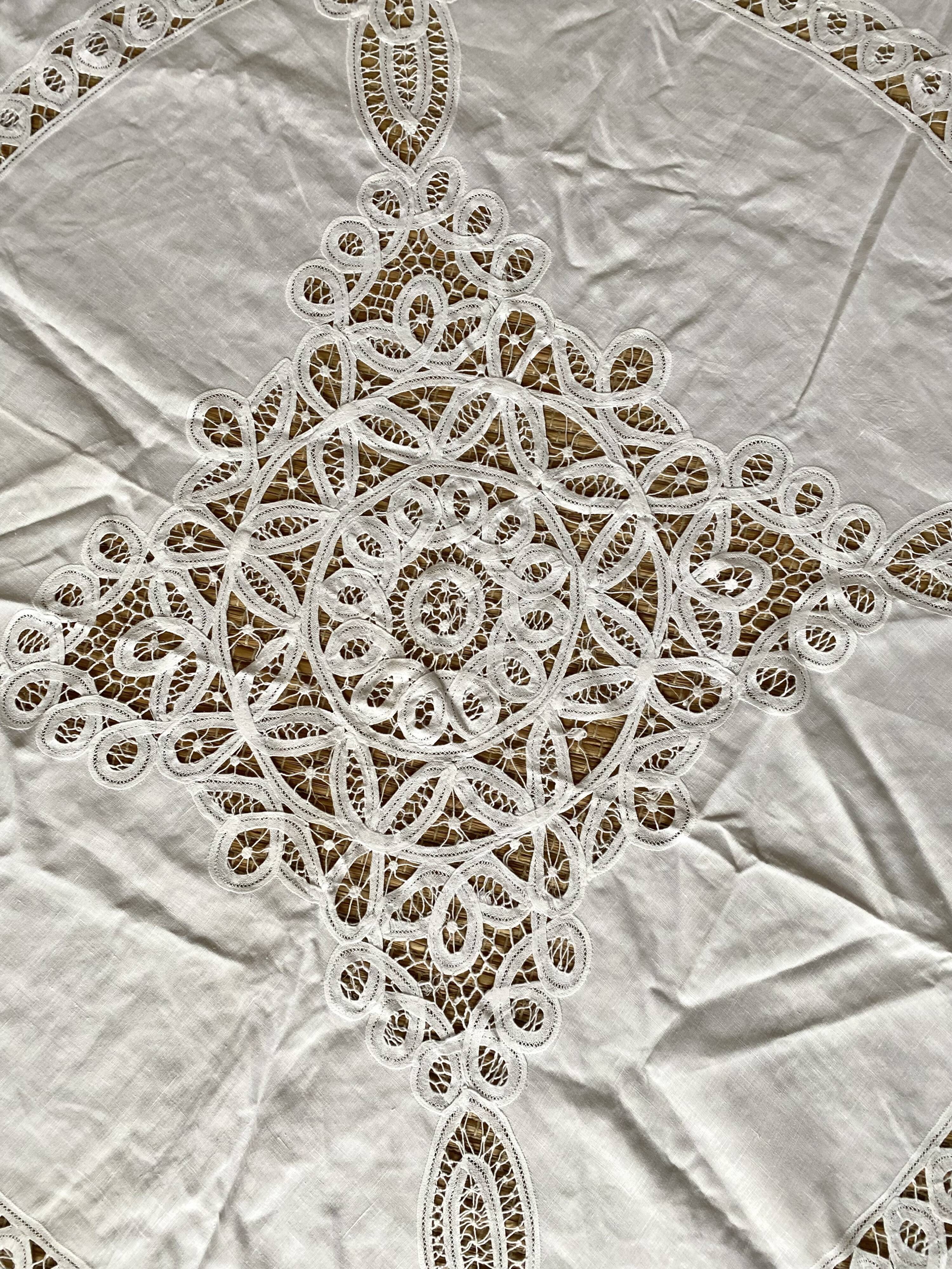 White cotton tablecloth with openwork embroidery 160X170 cm