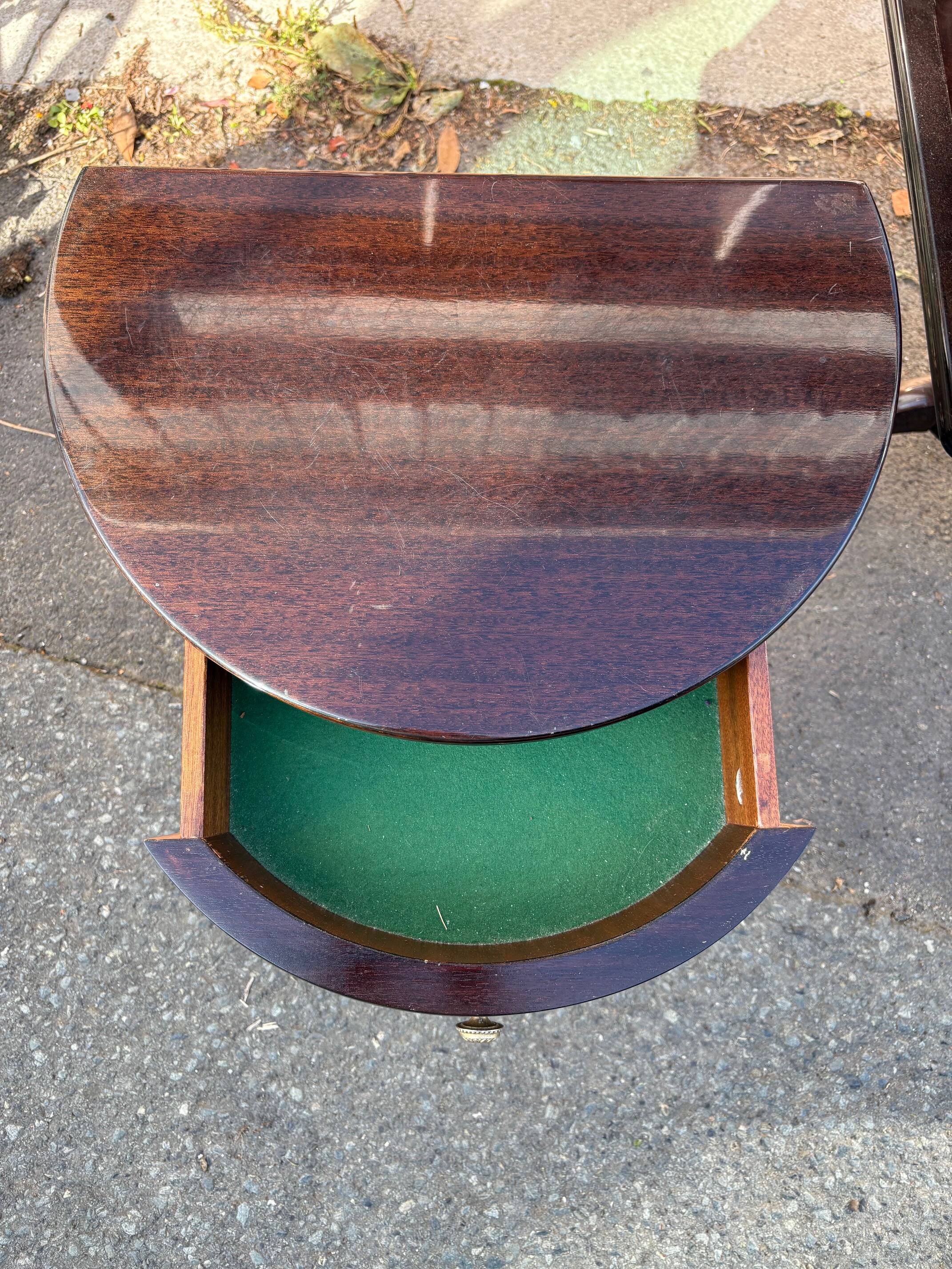 Vintage 1960s triptych hairdresser in mahogany – signed G. Blouin Nantes