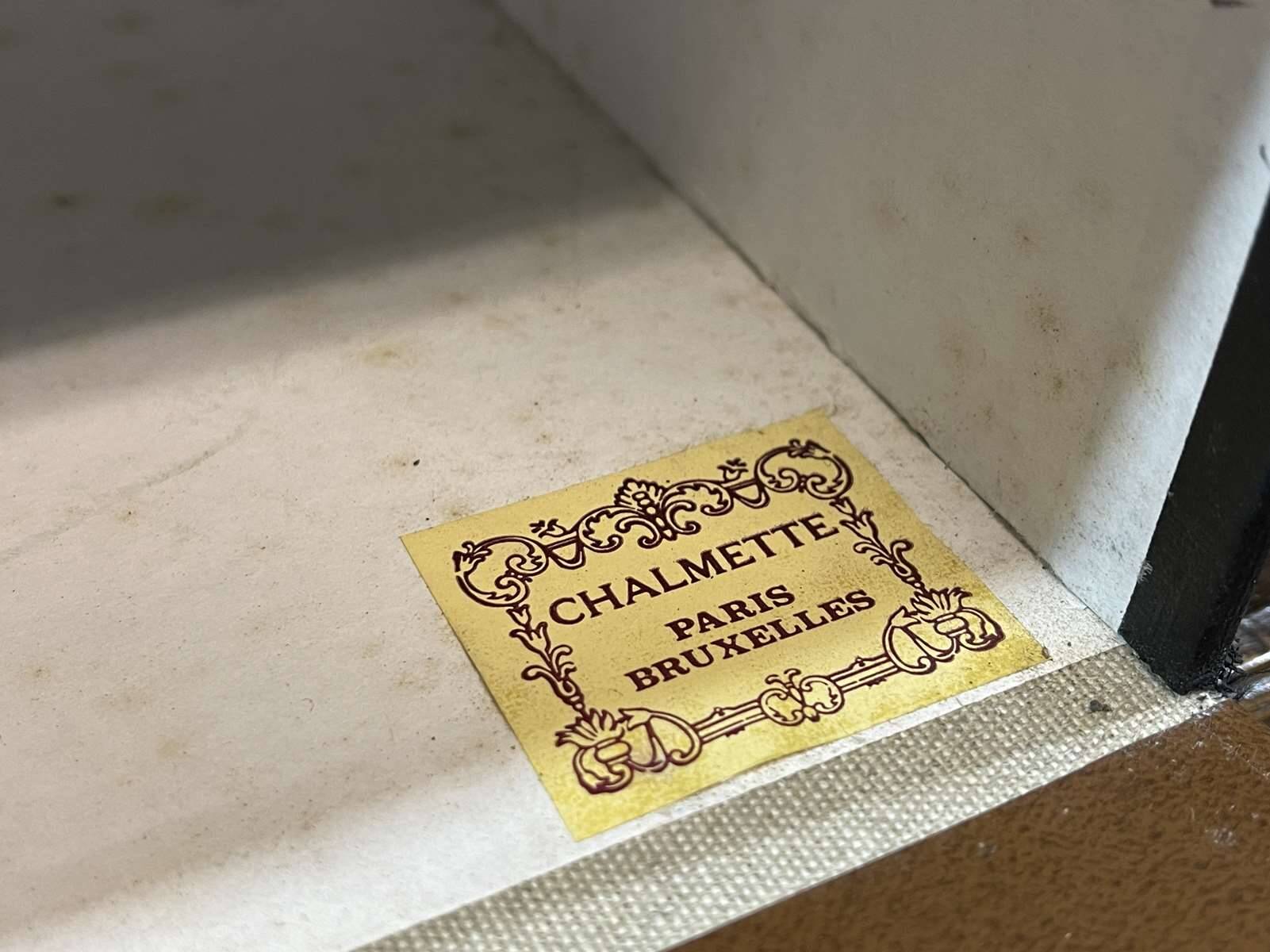 Notary's furniture from the early 20th century in oak with its cardboard box.