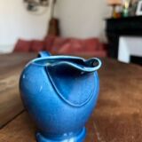 Petit pichet en porcelaine bleue Made in England