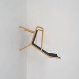 Lamintated beech and gauze design lounge chair