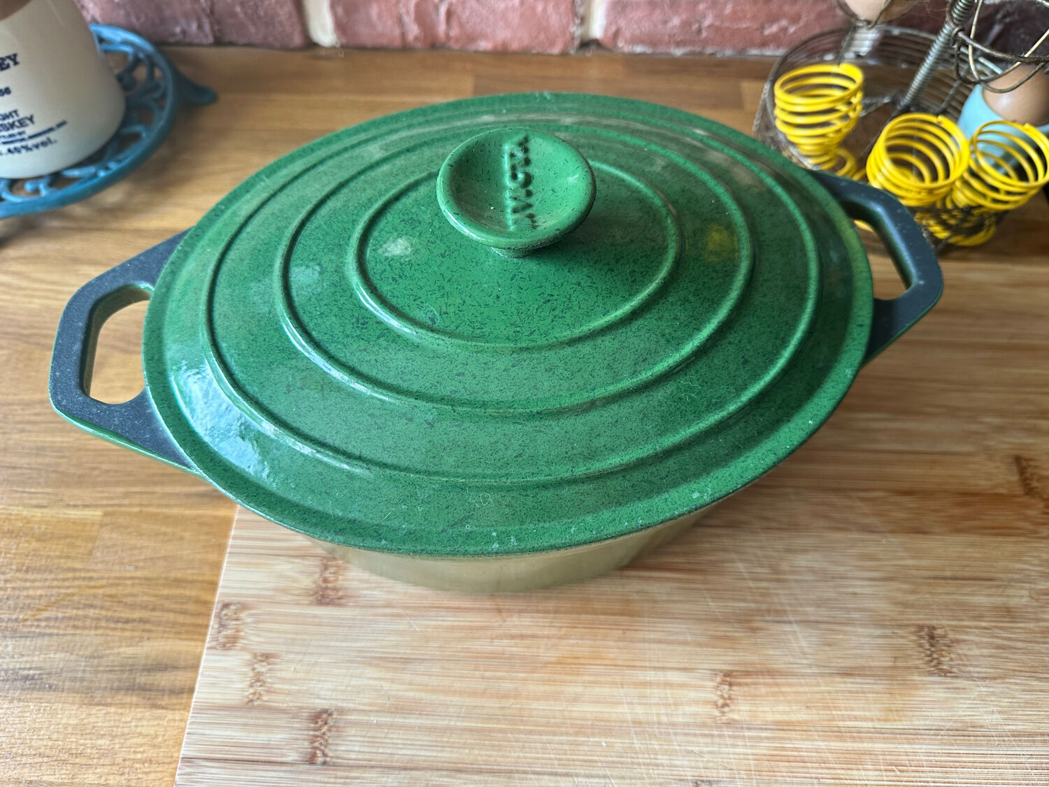 Cast iron casserole dish Invicta Made in France