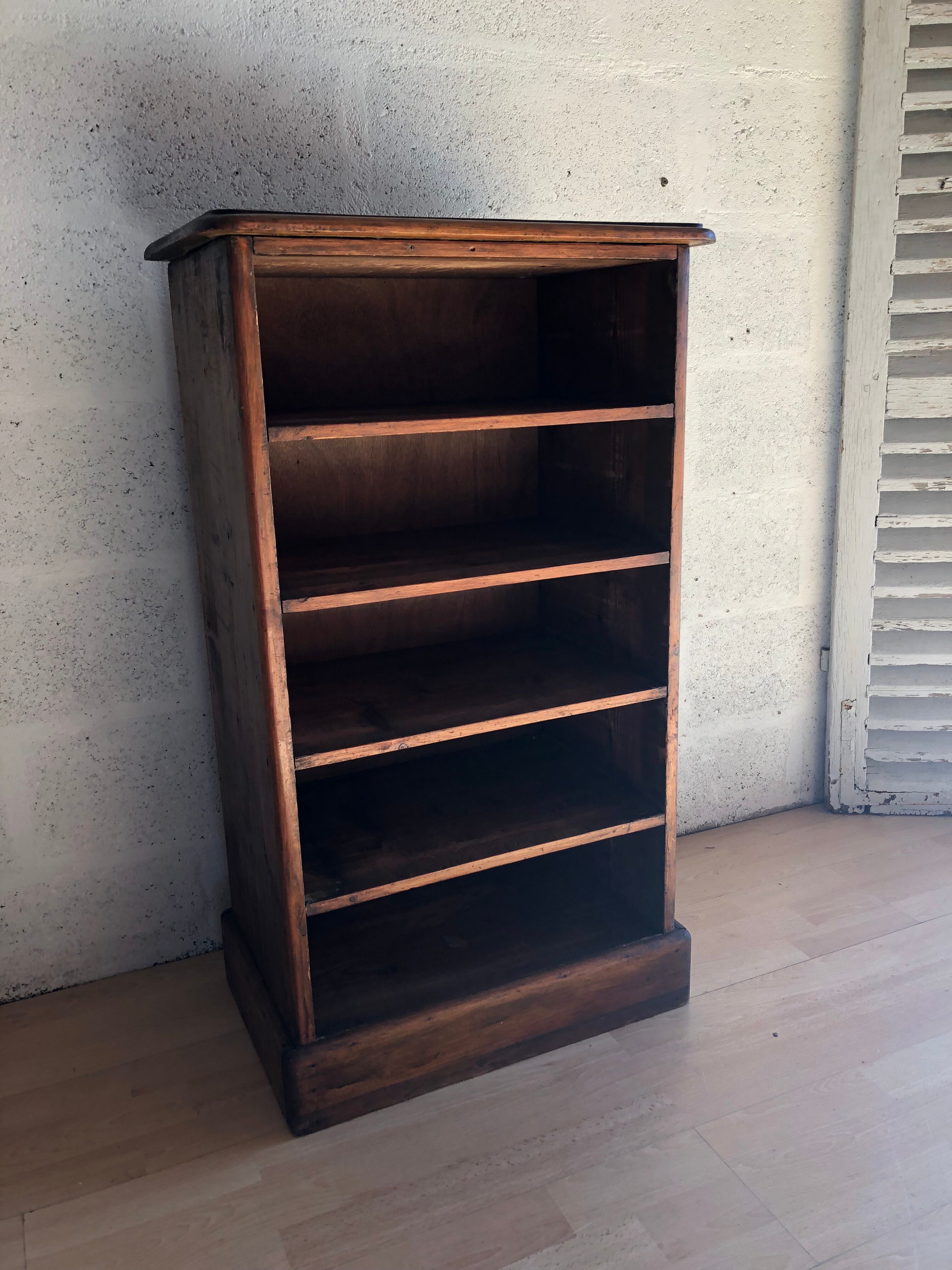 Vintage 60s bibus library