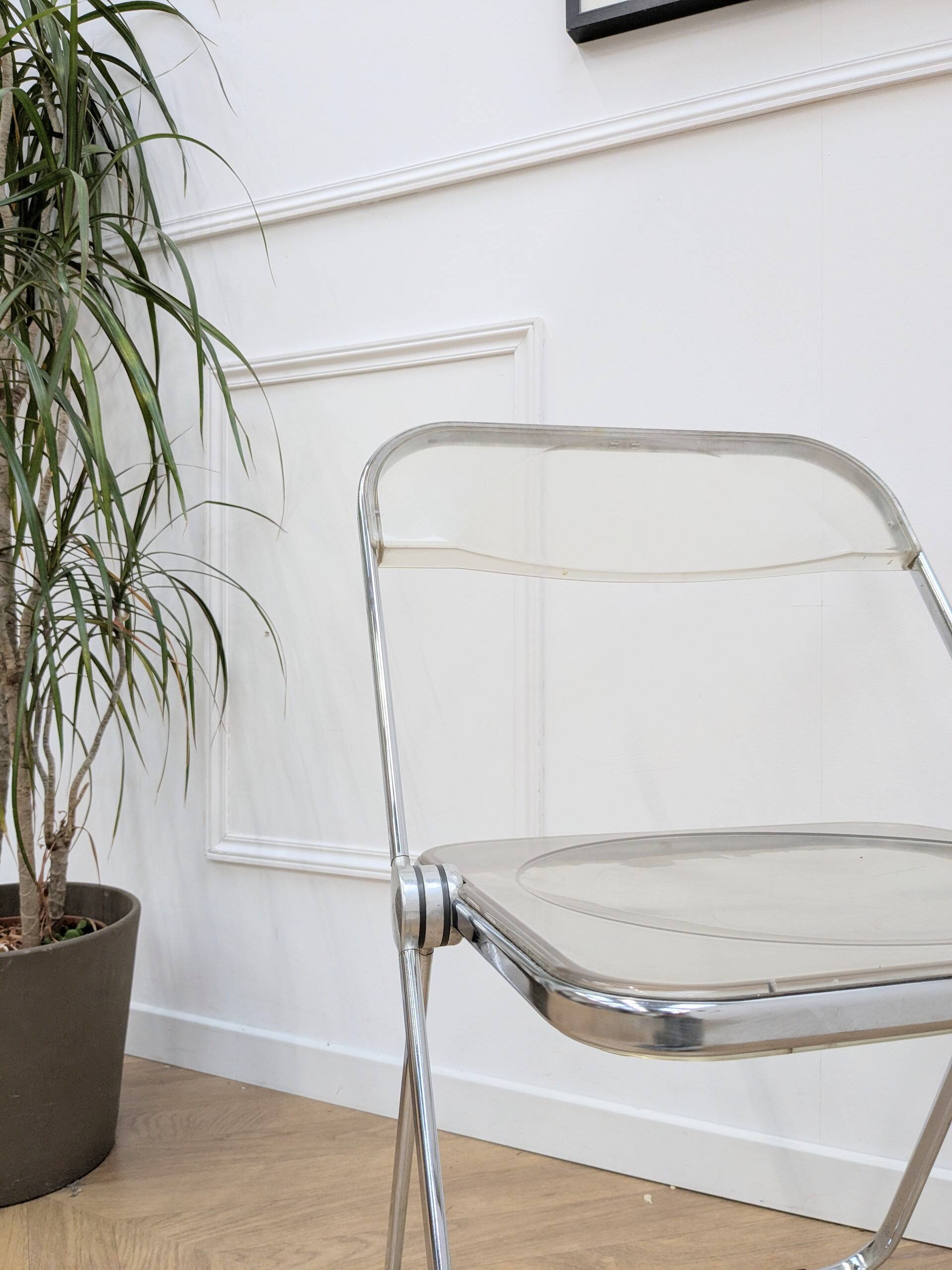 Plia chair by Giancarlo Piretti for Castelli