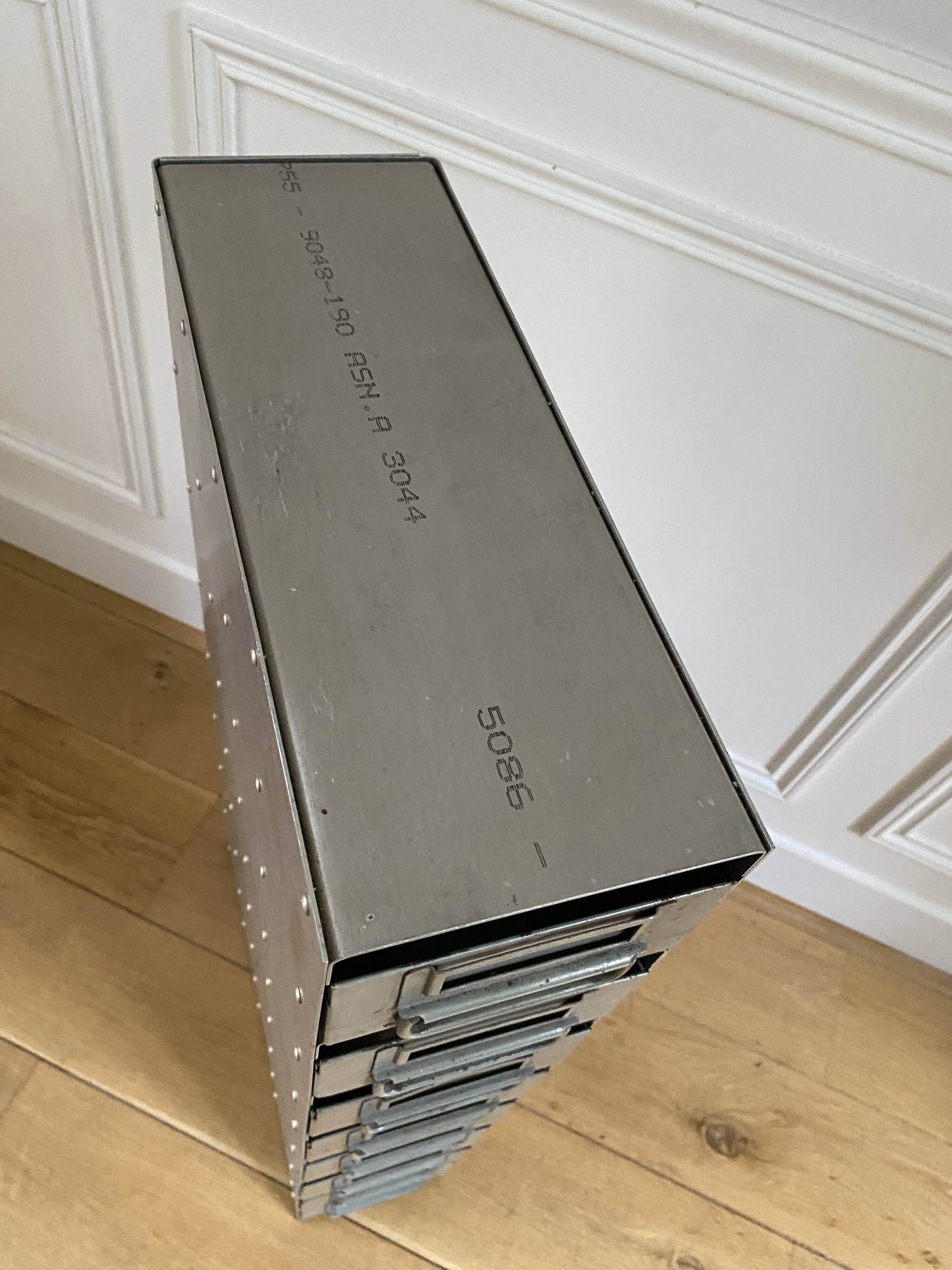 Meuble d'atelier en métal pour outils visserie 8 tiroirs vintage