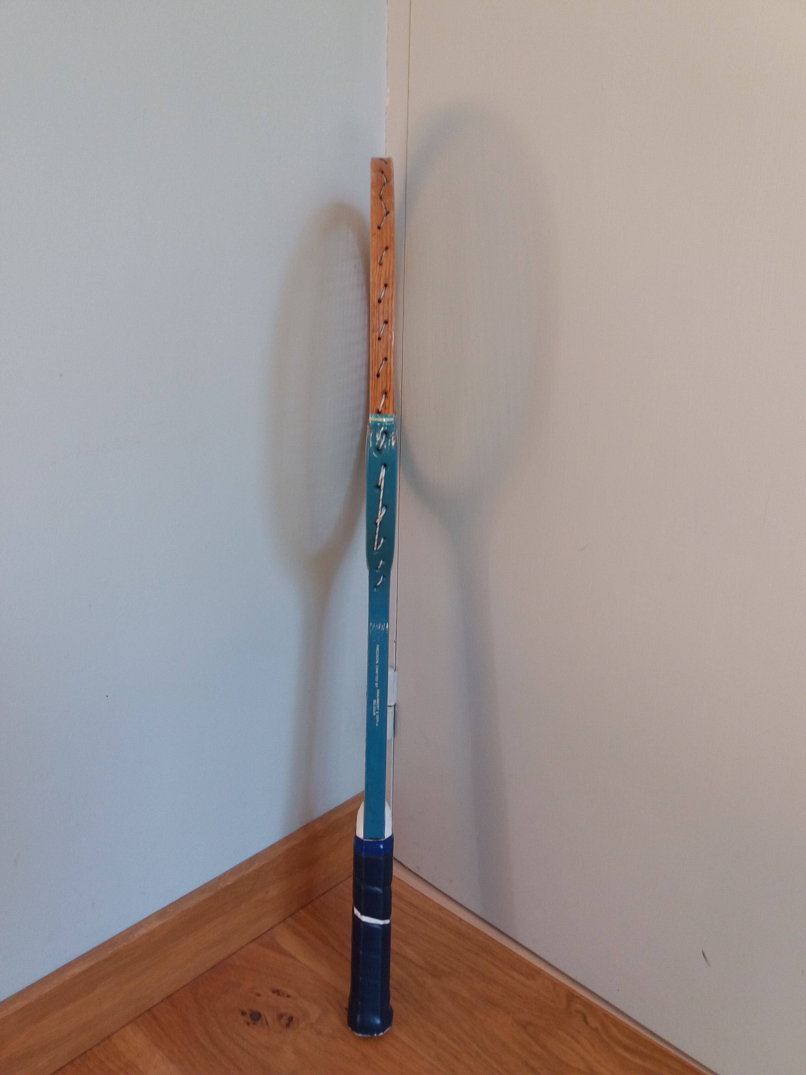 Wooden Snauwaert tennis racket