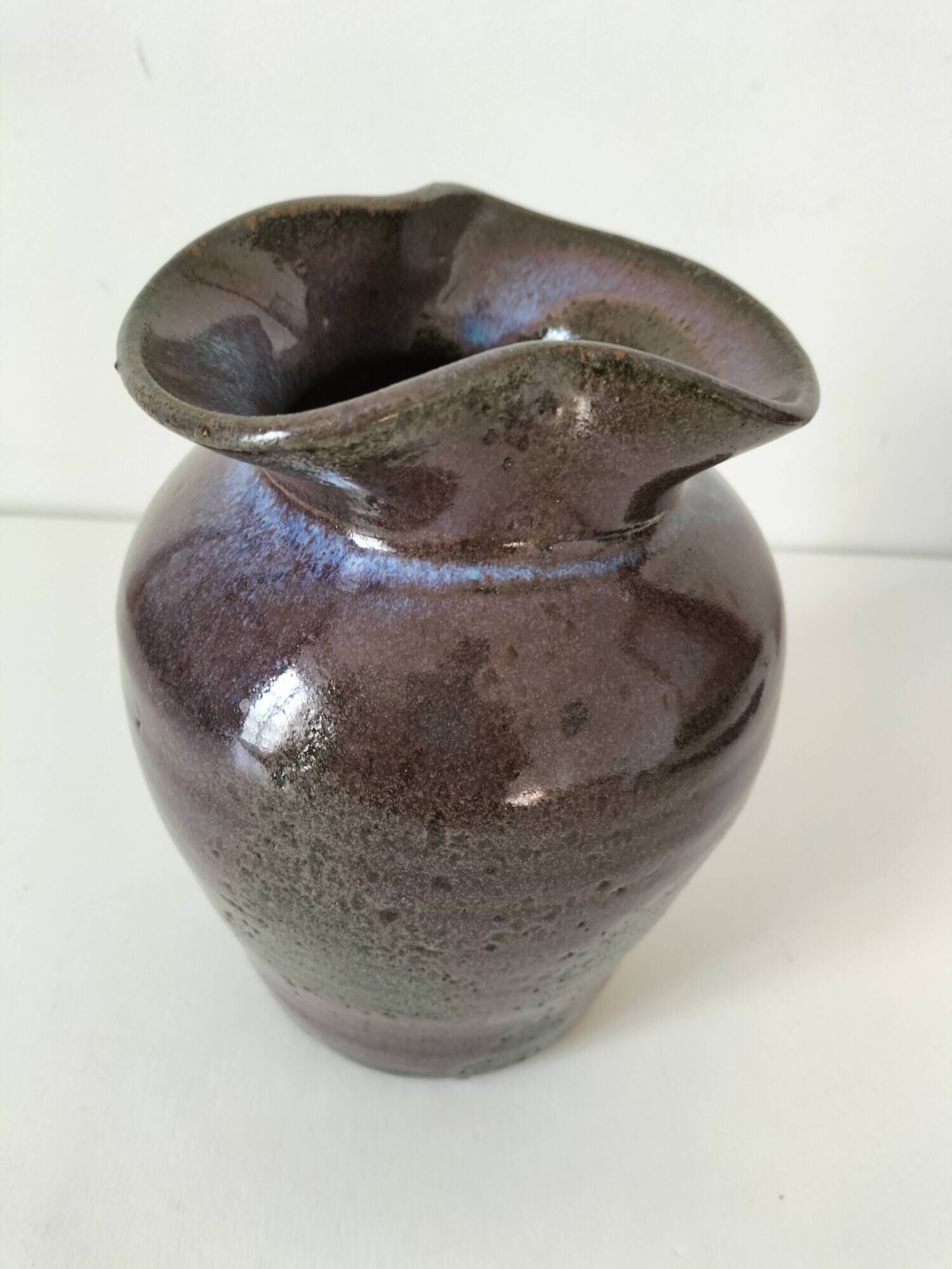 Stoneware vase – Signed JB