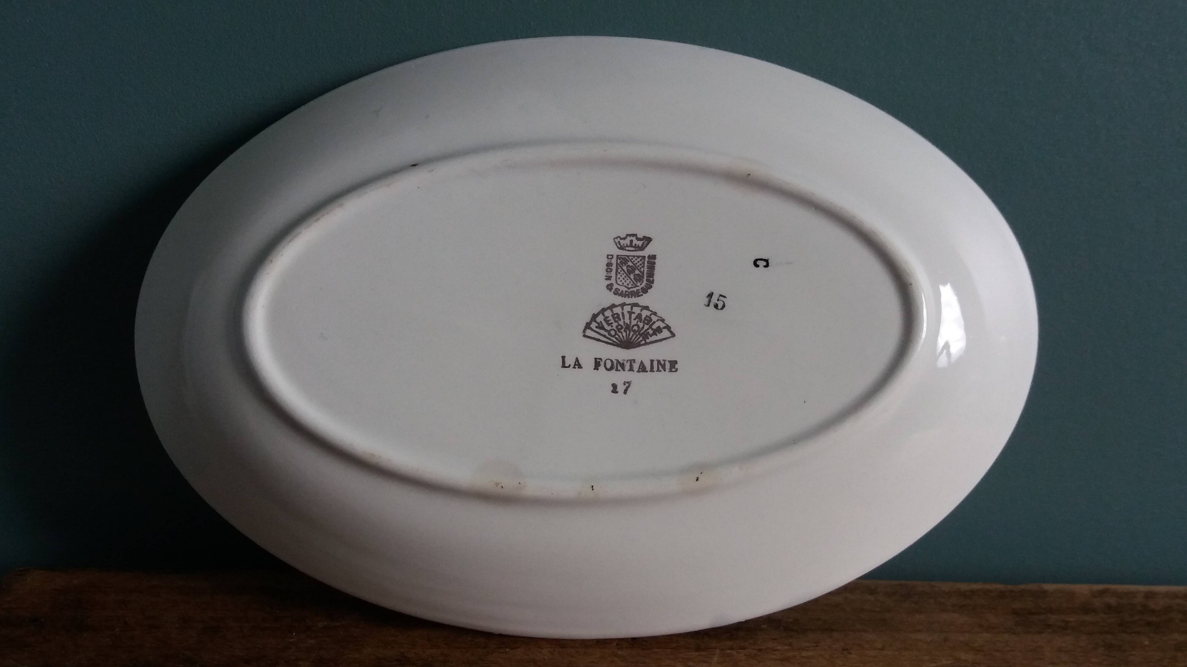 Digoin Sarreguemines bowl decoration La Fontaine