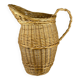 Panier en osier en forme de carafe aiguière