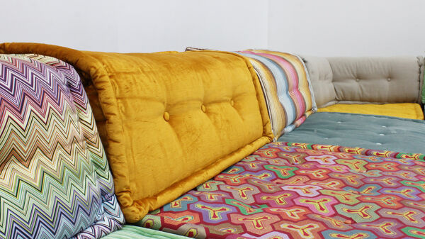 Canapé Mah Jong Roche Bobois design Missoni par Hans Hopfer, ensemble de 15.