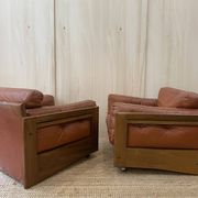Pair of Cognac Leather Club Armchairs & Wood - Italian Design - 1970s