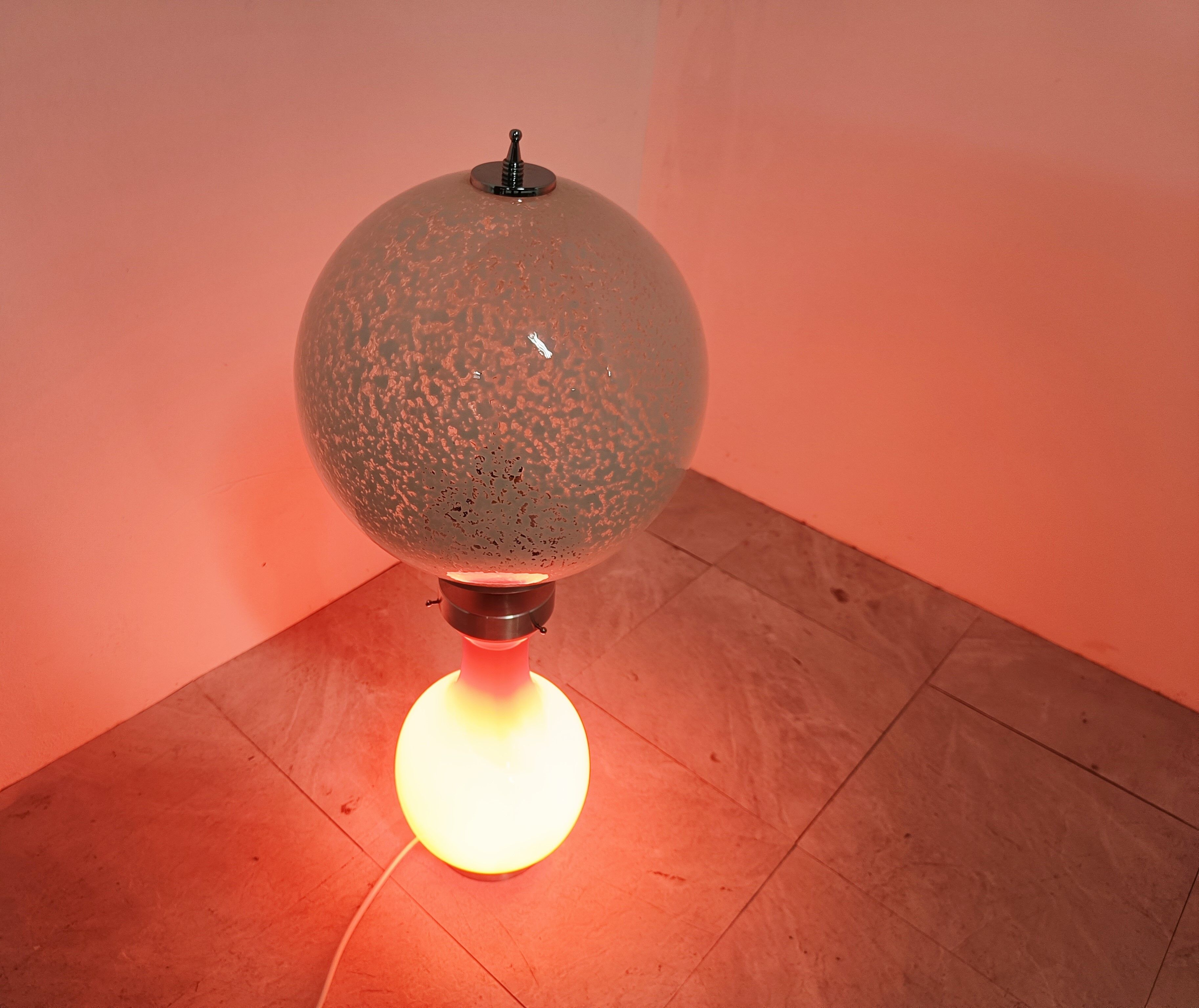 Lampe de table vintage par Mazzega, années 1960