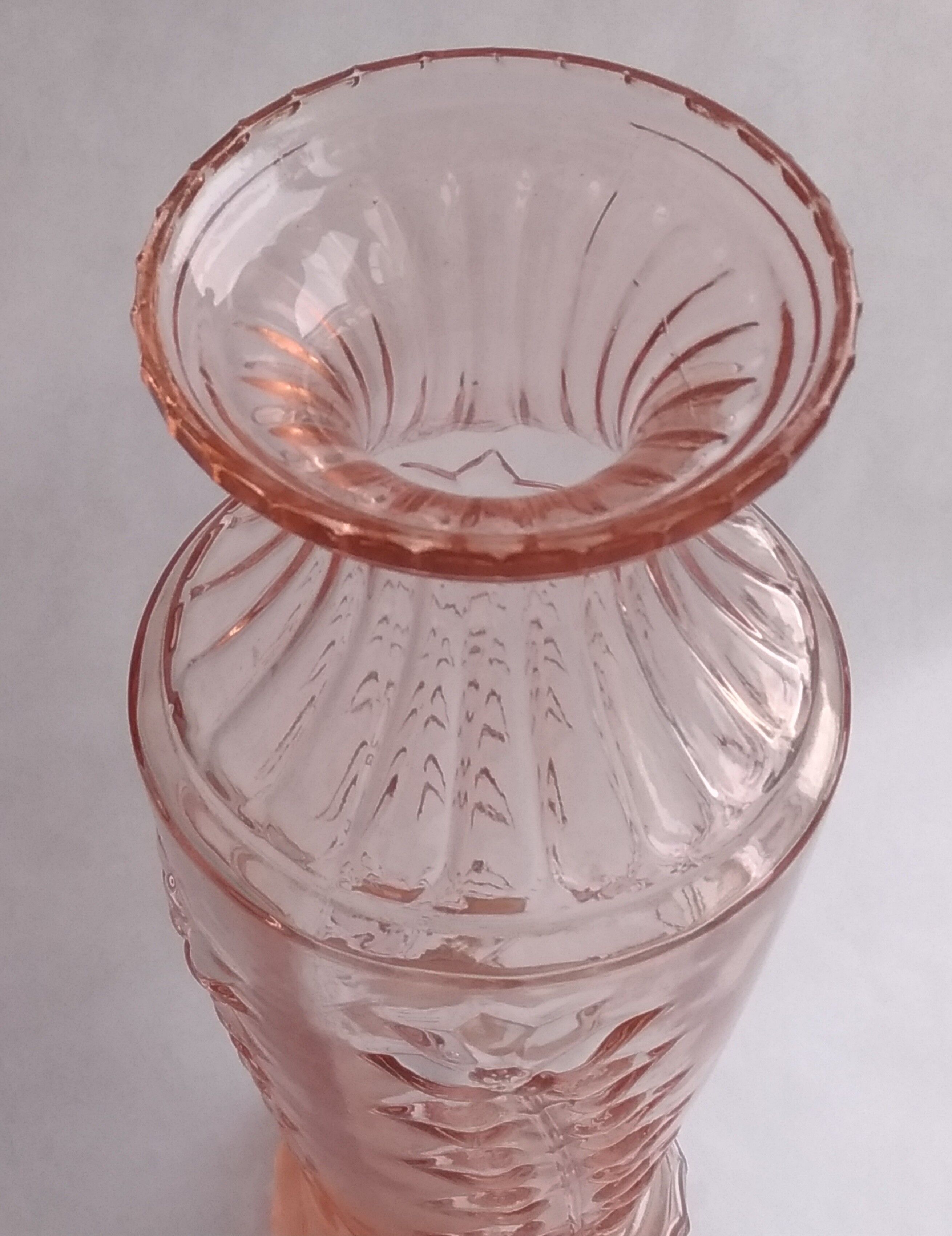 Large pink glass vase-1950 1960
