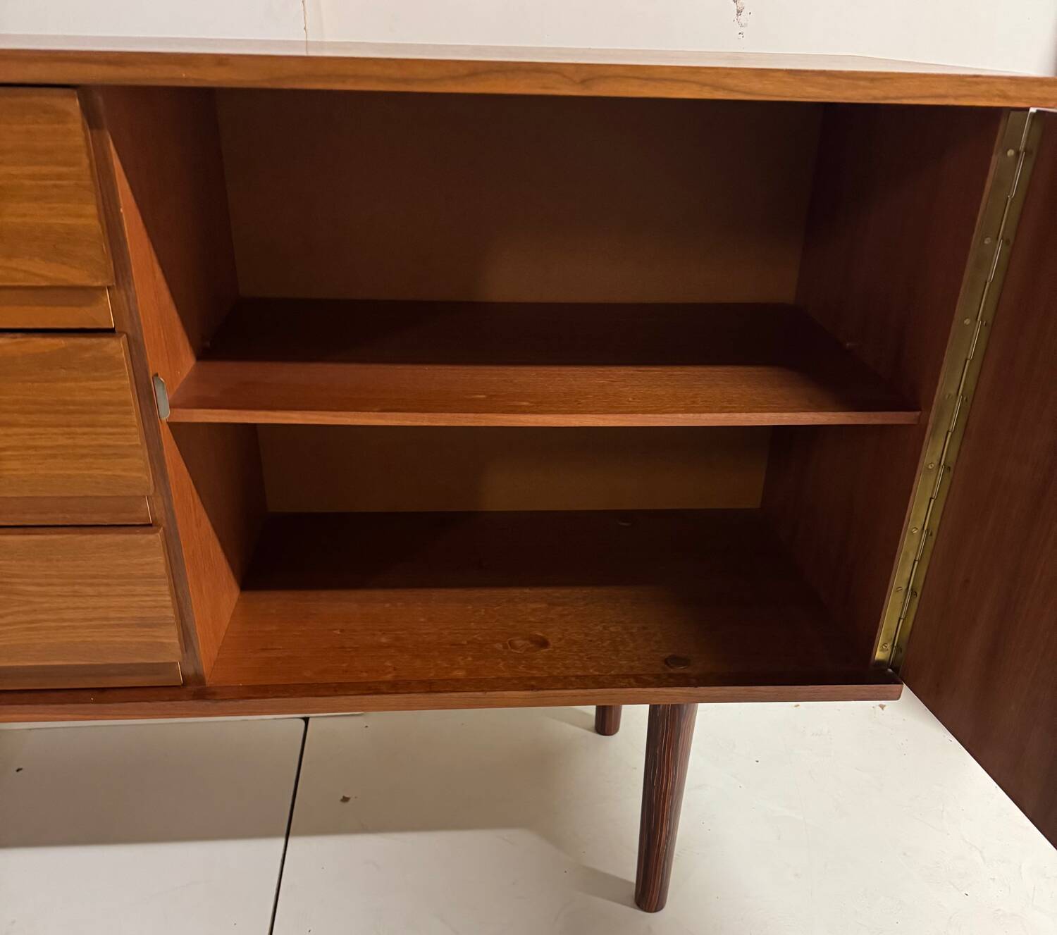 Scandinavian enfilade