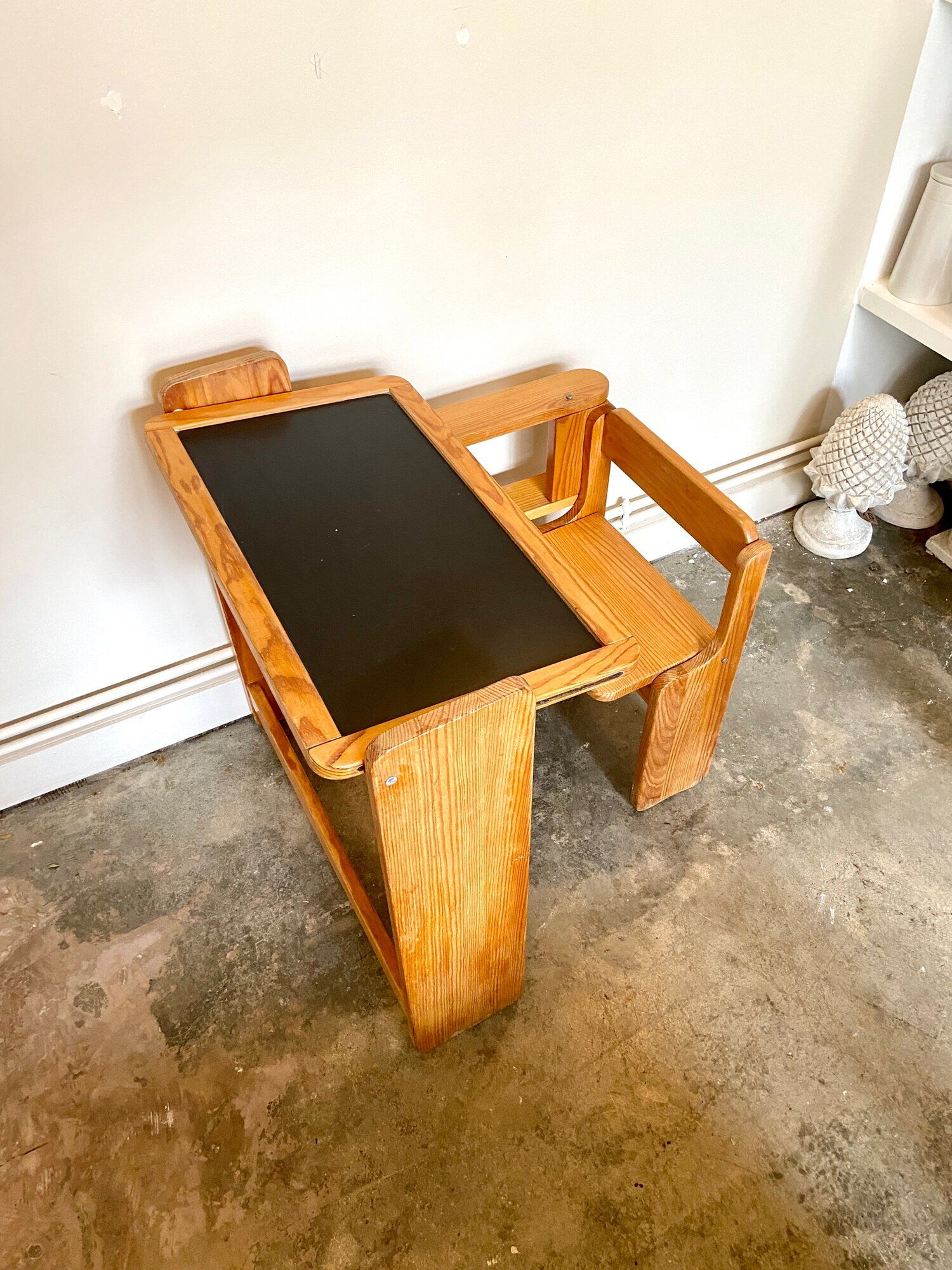 Bureau modulable Trama pour enfant en bois clair