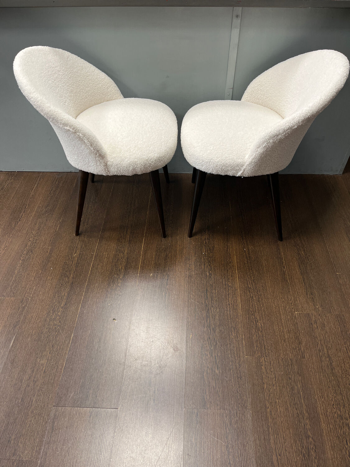 Duo vintage moumoute chairs