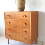 Mid-Century chest of drawers in brown teak with 4 drawers, 1960s, tapered legs.