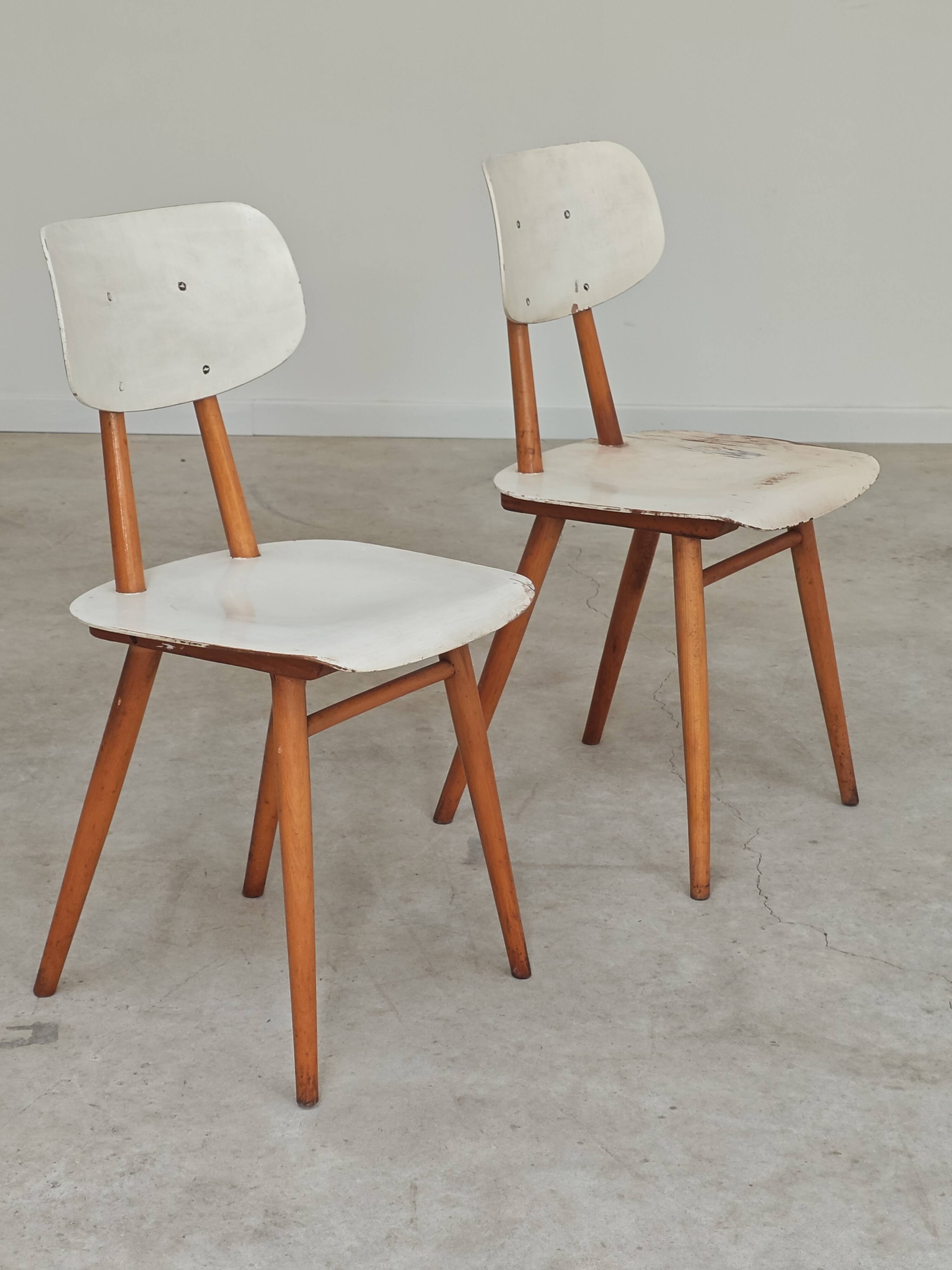 Pair of TON bystrice chairs, Thonet, white, Eastern Europe 1960.