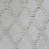 Tunisian Berber Rug, Ecru Wool – Handwoven, Bohemian & Minimalist Style