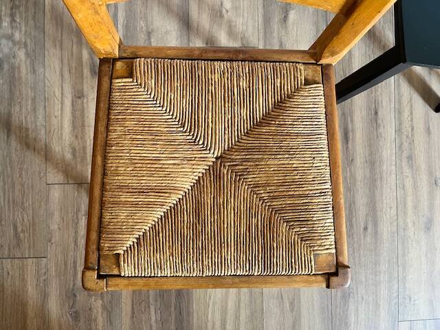 Set of 4 mismatched chairs